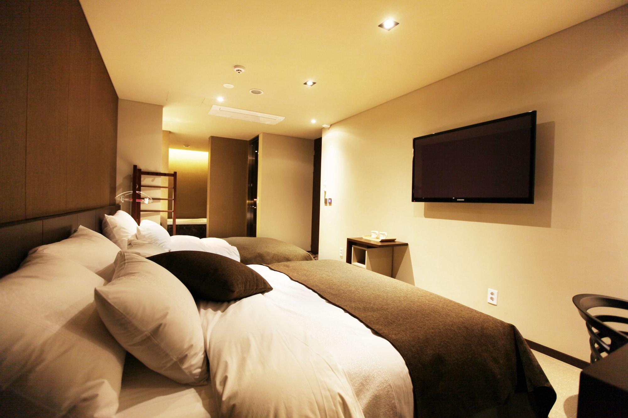 Hotel Vine 城南市 外观 照片