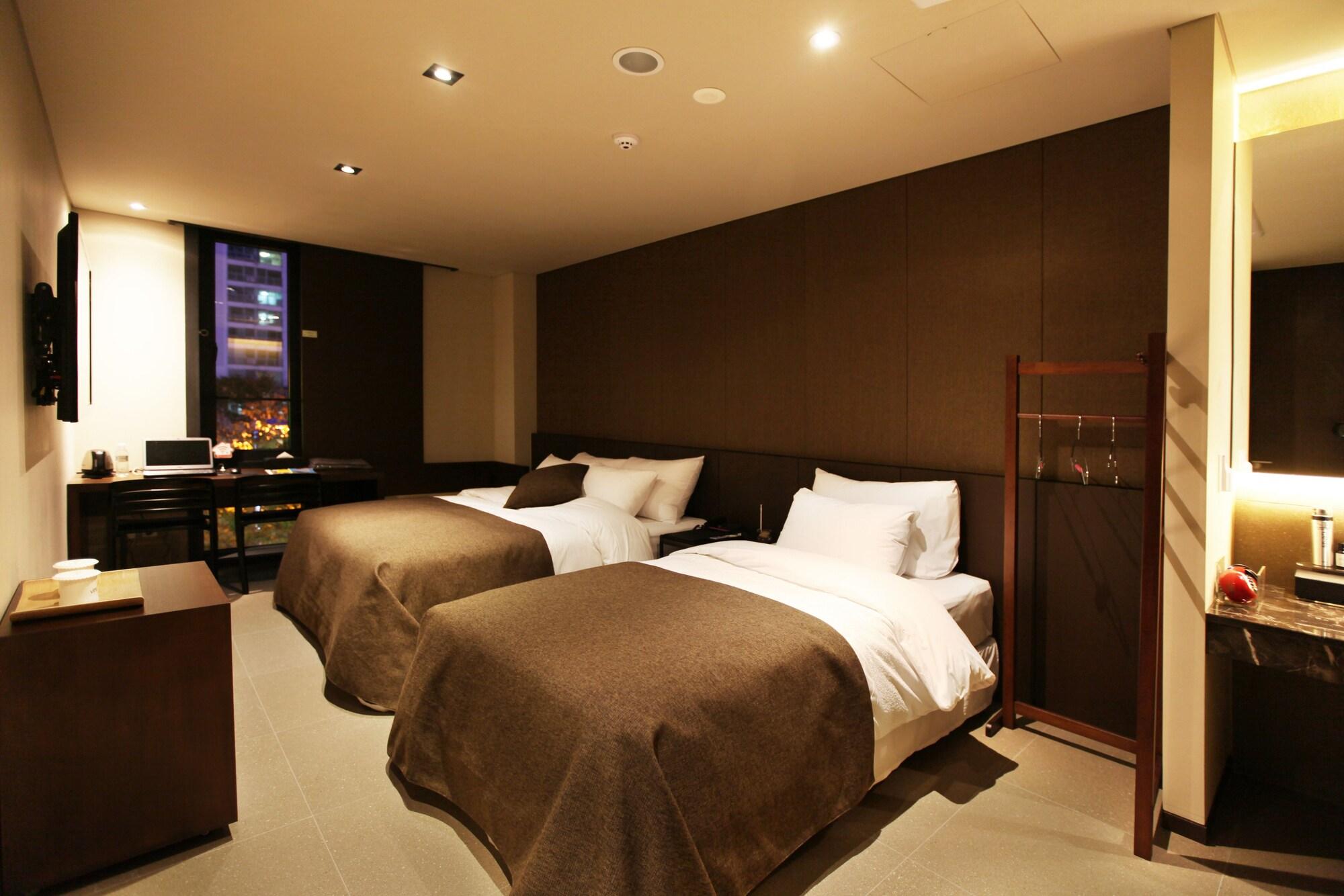 Hotel Vine 城南市 外观 照片
