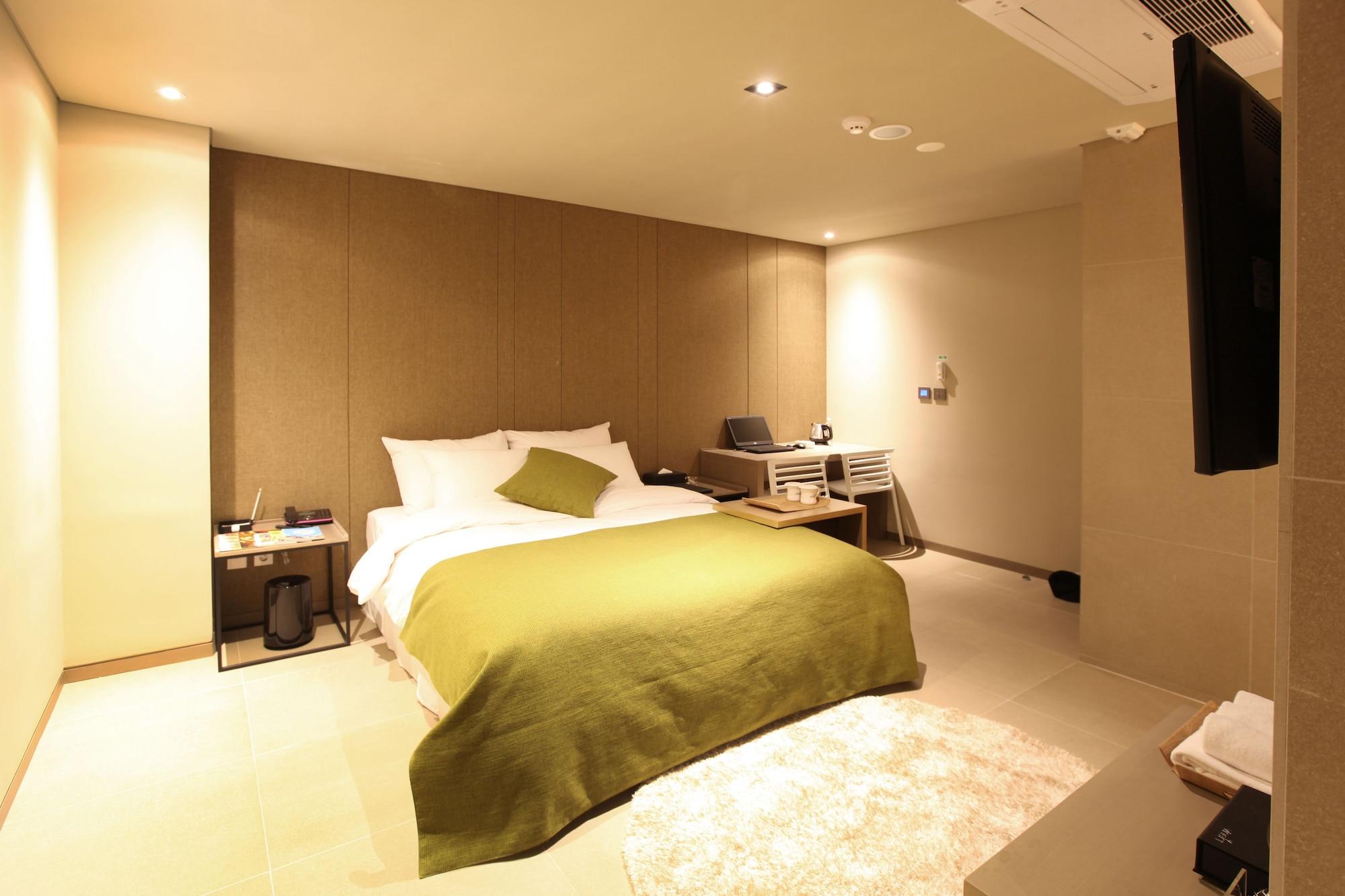 Hotel Vine 城南市 外观 照片