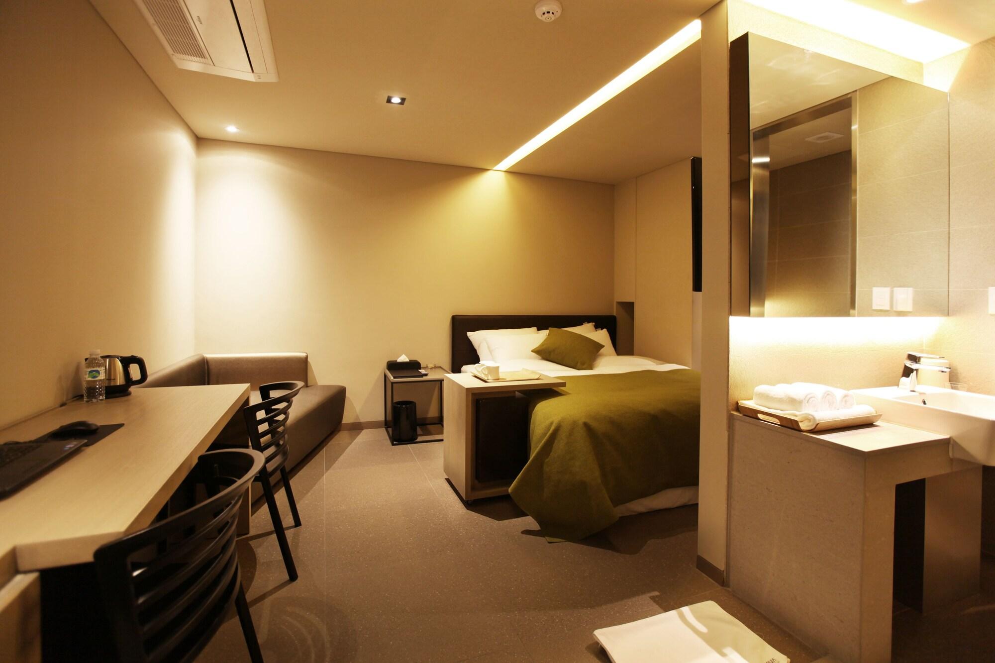 Hotel Vine 城南市 外观 照片