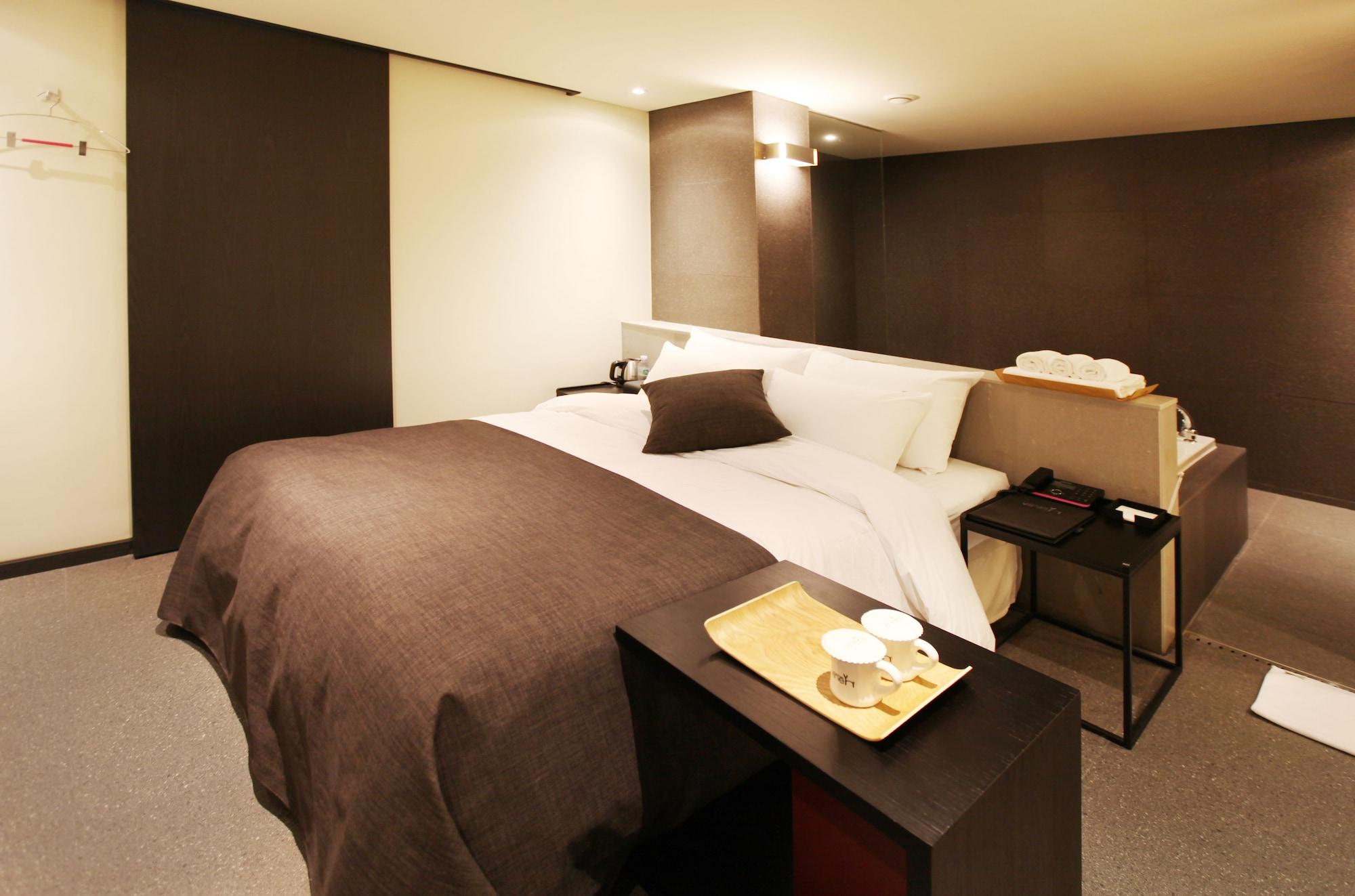 Hotel Vine 城南市 外观 照片